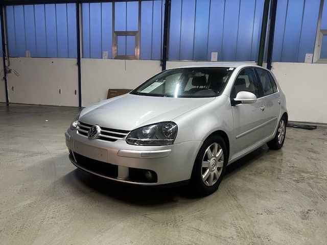 VW Golf 118.200 km 5.250 &euro; Mayen 56727