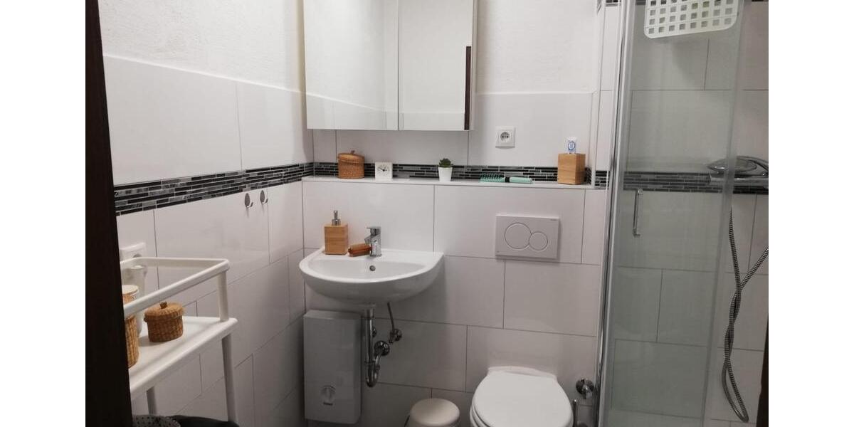 Etagenwohnung Koblenz Bisholder - 1.5 Zimmer, 38 m&sup2;, 156.000&euro; | Angebot:26826503