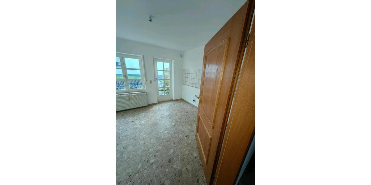 Einfamilienhaus Singhofen - 3 Zimmer, 90 m&sup2;, 990&euro; | Angebot:26382286