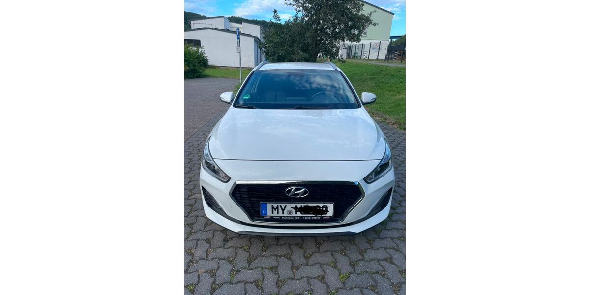 Hyundai i30 69.735 km 12.800 &euro; Dieblich 56332