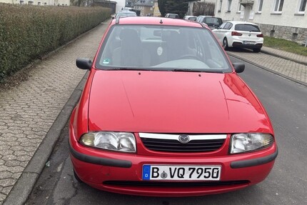 Mazda 121 91.206 km 1.700 &euro; Montabaur 56410