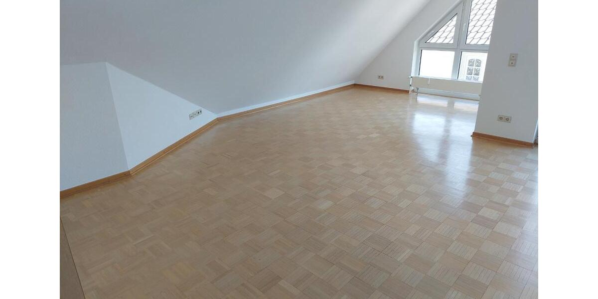 Dachgeschoßwohnung Boppard - 2 Zimmer, 49 m&sup2;, 490&euro; | Angebot:26524661