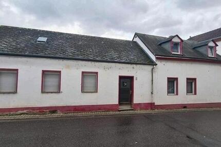 2X Einfamilienhäuser in Koblenz-Neuendorf 7 zimmer