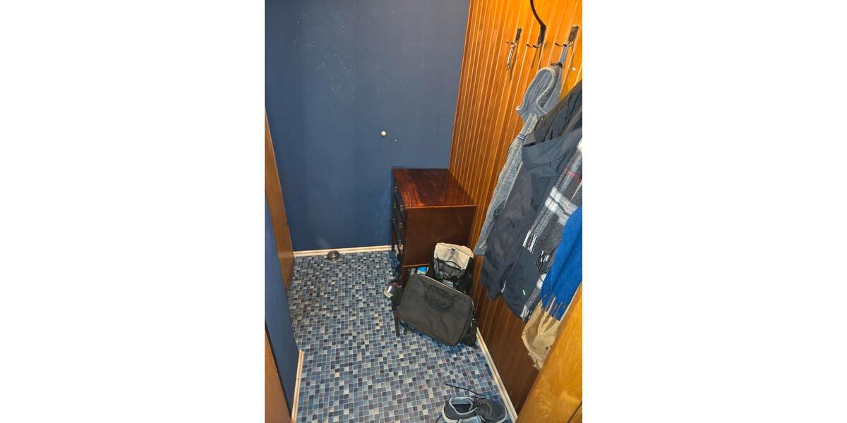 Dachgeschoßwohnung Andernach - 1 Zimmer, 38 m&sup2;, 305&euro; | Angebot:26635606