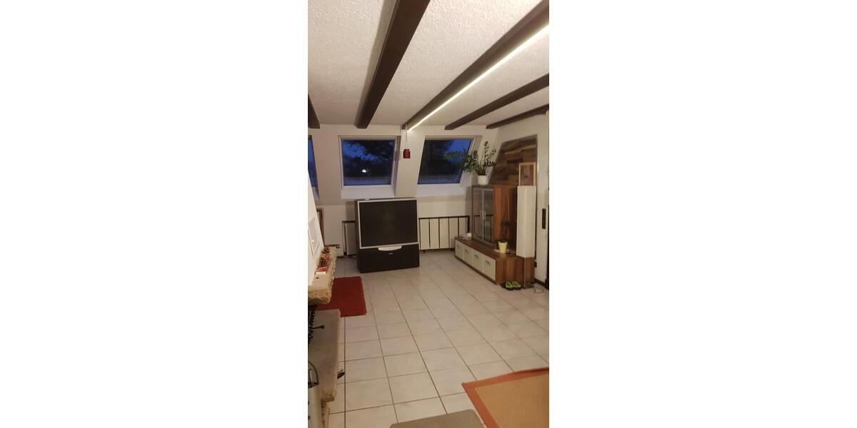 Dachgeschoßwohnung Rengsdorf - 3 Zimmer, 120 m&sup2;, 260.000&euro; | Angebot:22434108