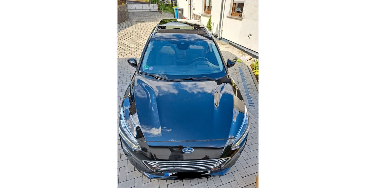 Ford Focus 116.000 km 12.500 &euro; Karbach -Allemagne 56281