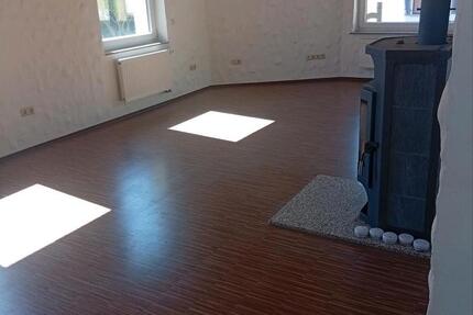 Wohnung Nauort - 3 Zimmer, 90 m&sup2;, 540&euro; | Angebot:26688025