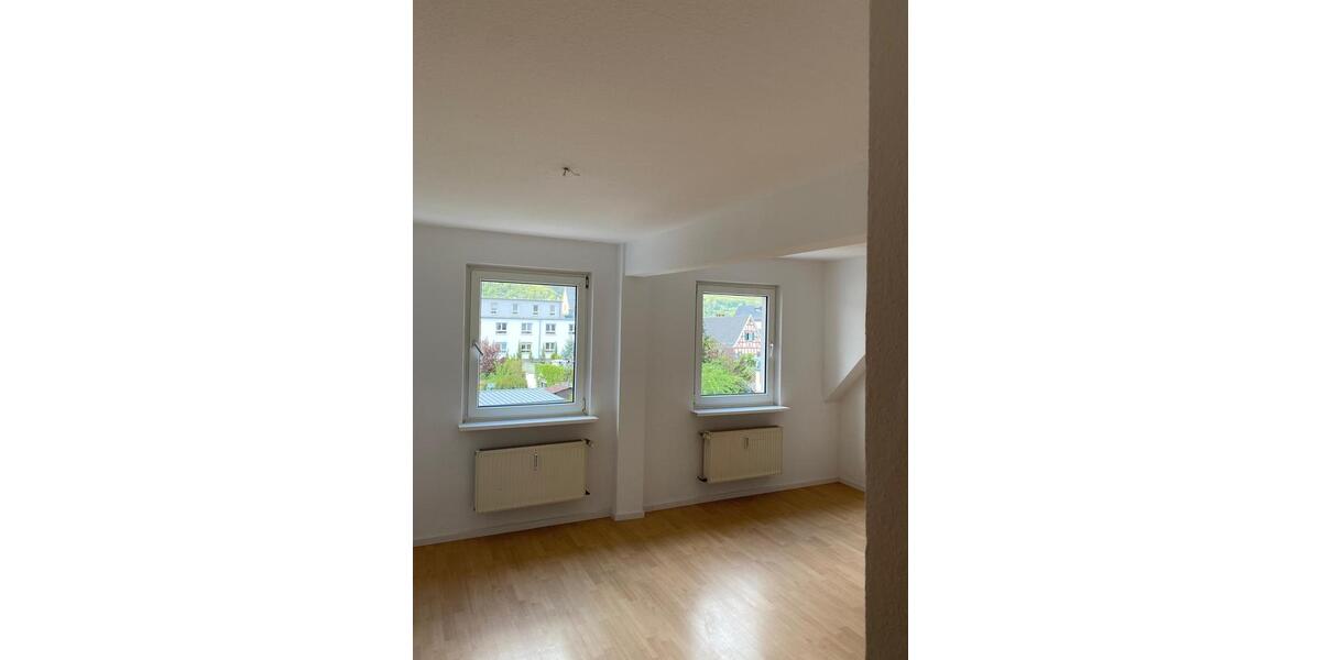 Etagenwohnung Bad Hönningen - 2 Zimmer, 75 m&sup2;, 650&euro; | Angebot:26253297