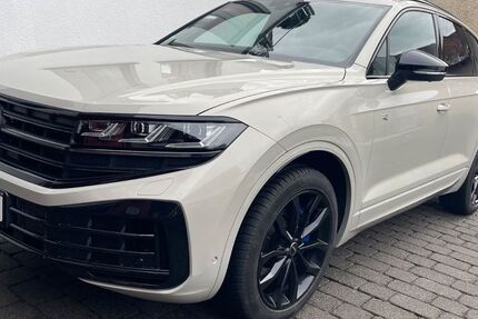 VW Touareg 9.800 km 83.400 &euro; Brachtendorf 56761