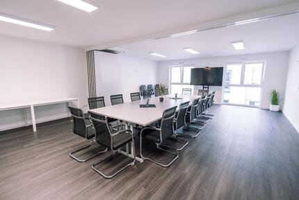 Premium Besprechungs- & Seminarräume in Koblenz zimmer