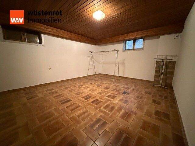 Mehrfamilienhaus, Wohnhaus Neuwied / Niederbieber Niederbieber - 7 Zimmer, 210 m&sup2;, 398.000&euro; | Angebot:25668591