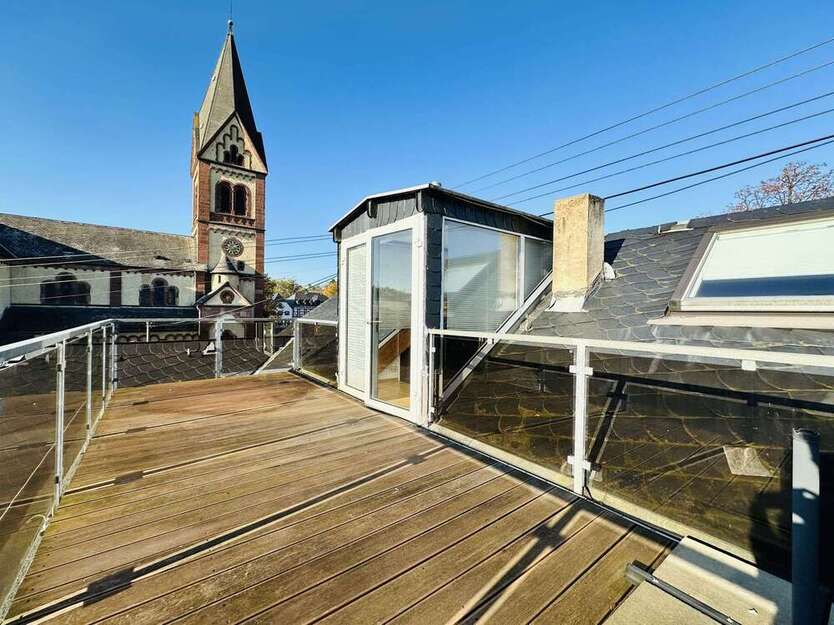 Wohnung zum Mieten in Bassenheim 1.050 € 130 m²