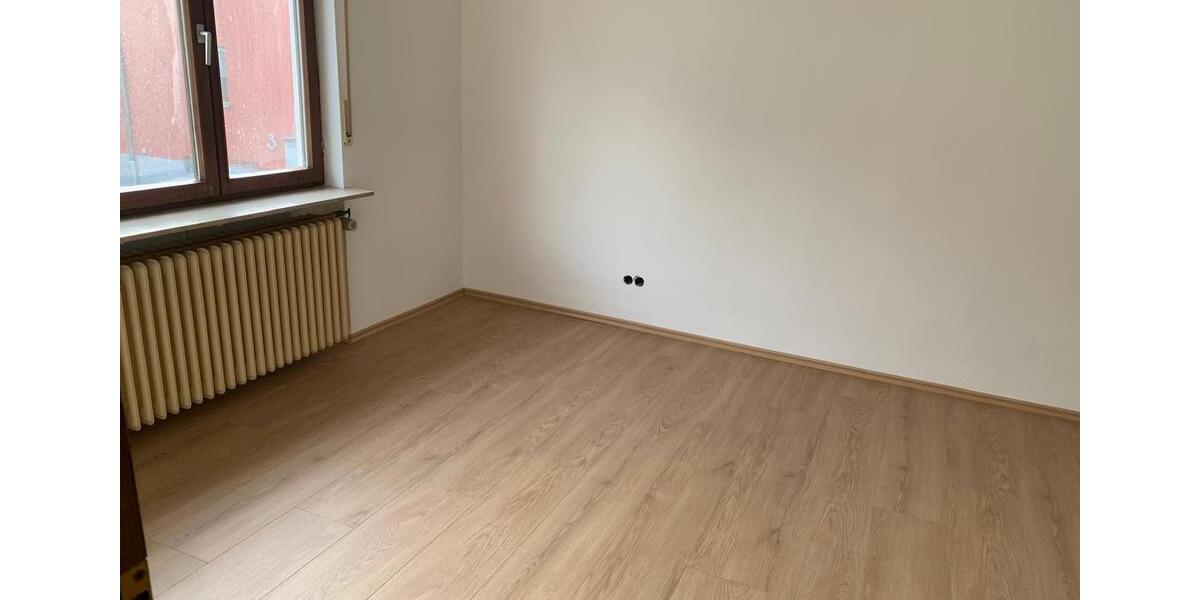 Reihenhaus Halsenbach - 3 Zimmer, 90 m&sup2;, 980&euro; | Angebot:26342633
