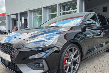 Ford Focus 62.000 km 21.890 &euro; Neuwied 56566