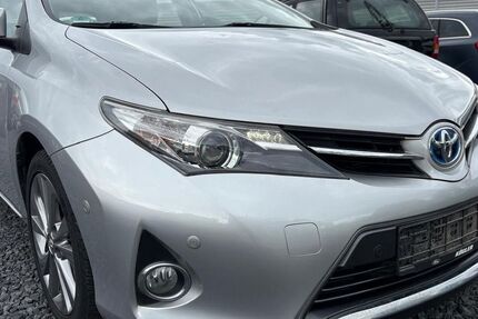 Toyota Auris 69.000 km 9.850 &euro; Ochtendung 56299
