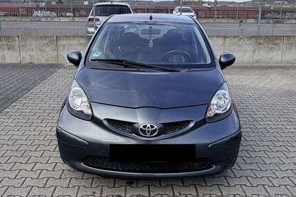 Toyota Aygo 81.800 km 3.799 &euro; Koblenz 56068