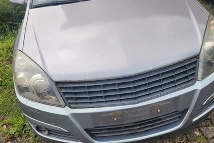 Opel Astra 202.000 km 1.199 &euro; Bad Breisig 53498