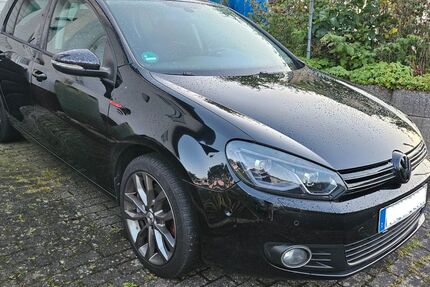 VW Golf 215.000 km 4.499 &euro; Nastätten 56355