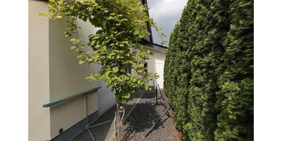 Einfamilienhaus Weißenthurm - 8 Zimmer, 260 m&sup2;, 720.000&euro; | Angebot:26670078