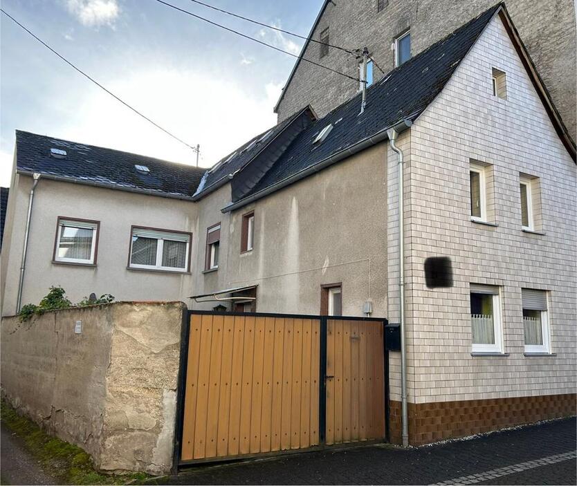 Ein Fam.-Haus in Bassenheim