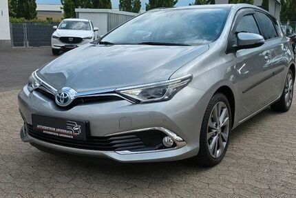 Toyota Auris 111.000 km 13.999 &euro; Andernach 56626