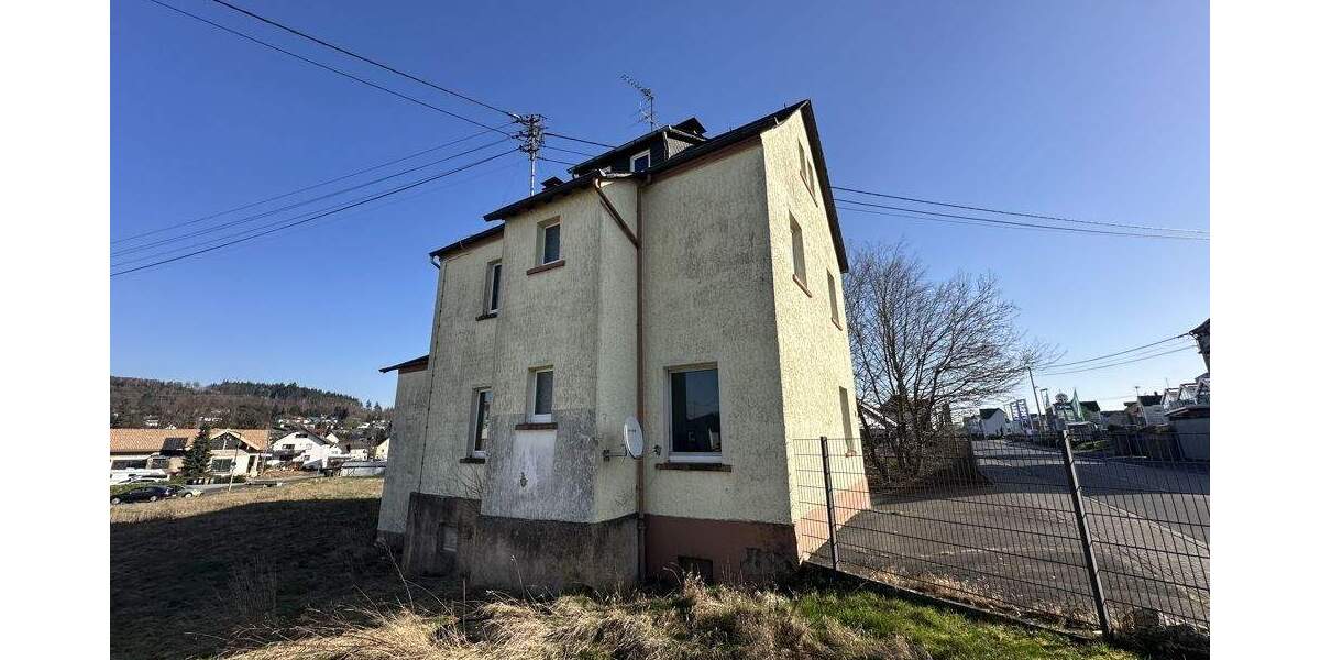 Einfamilienhaus Ransbach-Baumbach Baumbach - 5 Zimmer, 110 m&sup2;, 130.000&euro; | Angebot:25770010