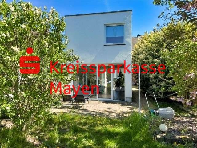 Einfamilienhaus Mendig - 8 Zimmer, 142 m&sup2;, 495.000&euro; | Angebot:26731595