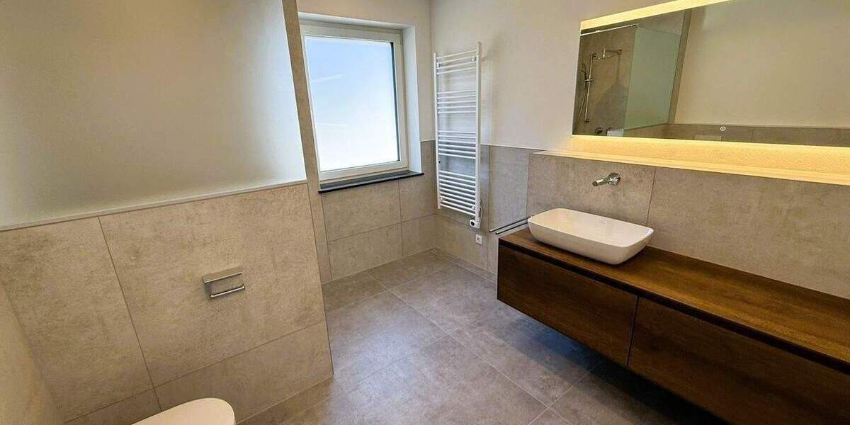 Etagenwohnung Oberhonnefeld-Gierend Oberhonnefeld - 3 Zimmer, 104 m&sup2;, 1.150&euro; | Angebot:26840760