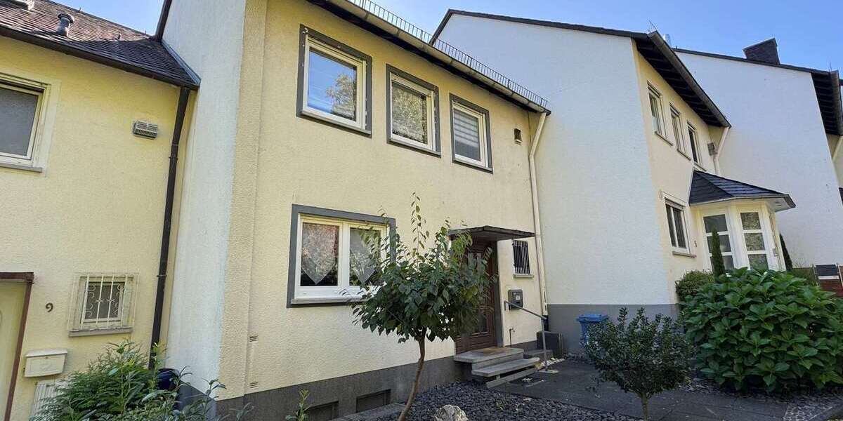 Haus zum Kaufen in Koblenz 449.000 € 135 m² 6.5 zimmer