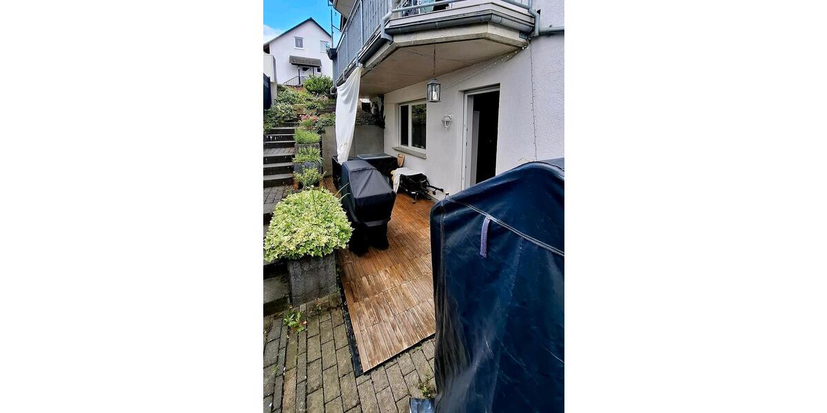 Etagenwohnung Brey - 3 Zimmer, 90 m&sup2;, 200.000&euro; | Angebot:27122020