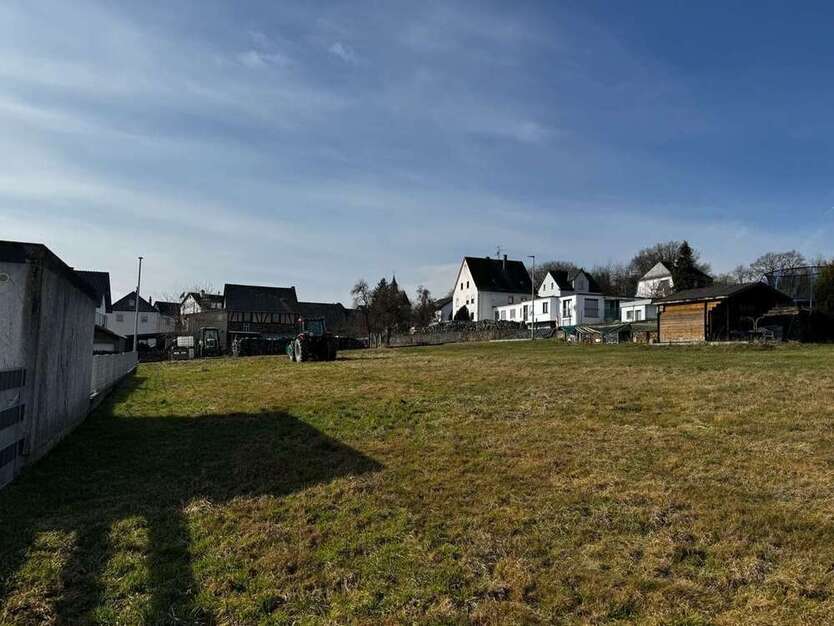 Grundstück zu verkaufen in Oelsberg 90.000 € 595 m²