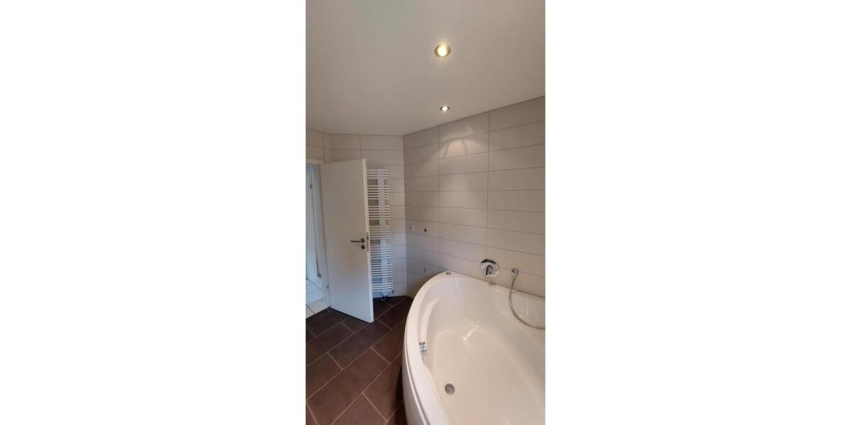 Erdgeschoßwohnung Neuwied Feldkirchen - 3 Zimmer, 80 m&sup2;, 220.000&euro; | Angebot:26357204