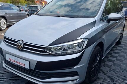 VW Touran 42.132 km 20.590 &euro; Altendiez 65624