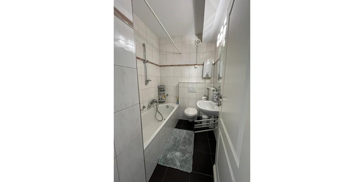 Etagenwohnung Koblenz - 1 Zimmer, 14 m&sup2;, 480&euro; | Angebot:26412928