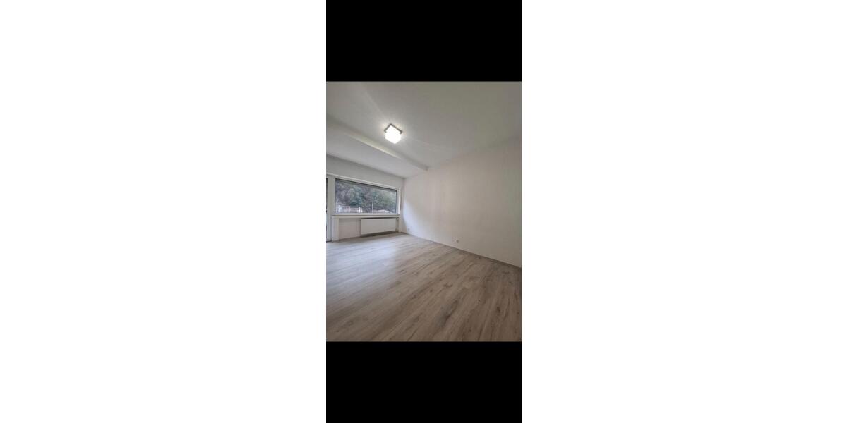 Etagenwohnung Boppard - 4 Zimmer, 101 m&sup2;, 1.000&euro; | Angebot:26552147