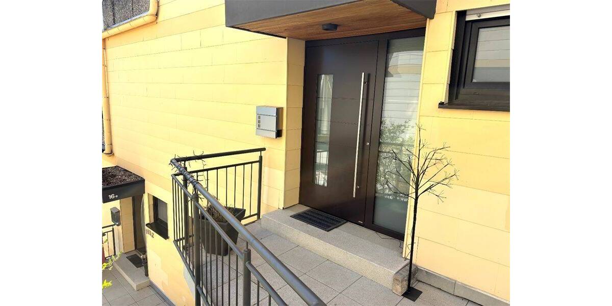Etagenwohnung Lahnstein Lahnstein auf der Höhe - 4 Zimmer, 135 m&sup2;, 295.000&euro; | Angebot:26155145