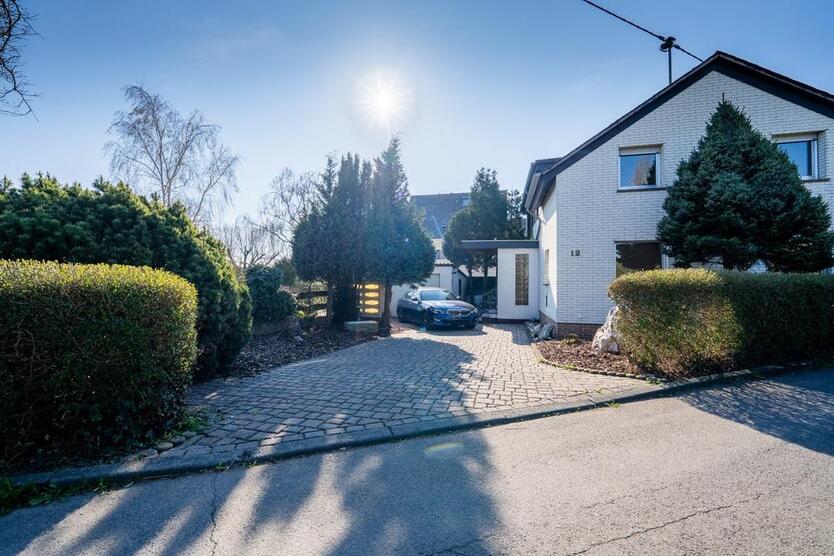 Frisch saniertes Einfamilienhaus in Neuwied-Feldkirchen