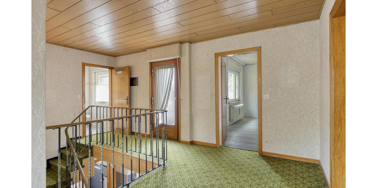 Großes Ein- Zweifamilienhaus + Scheune + Garten - Einfamilienhaus Wirges | Angebot:26926319