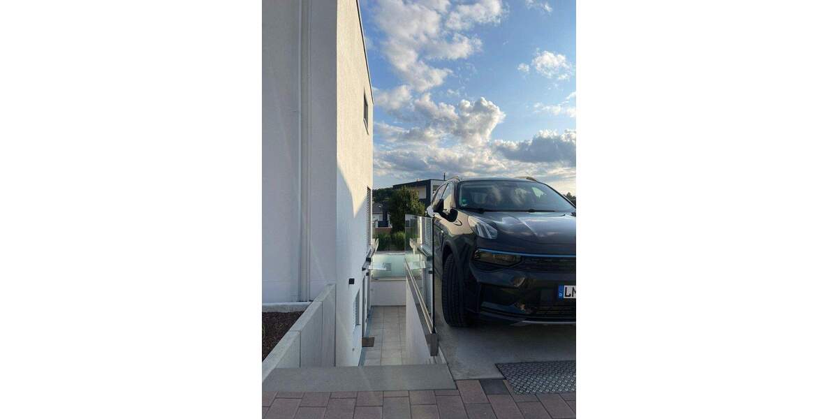 Hochmoderne Einliegerwohnung mit E-Parkplatz zur Miete in Diez 2 zimmer