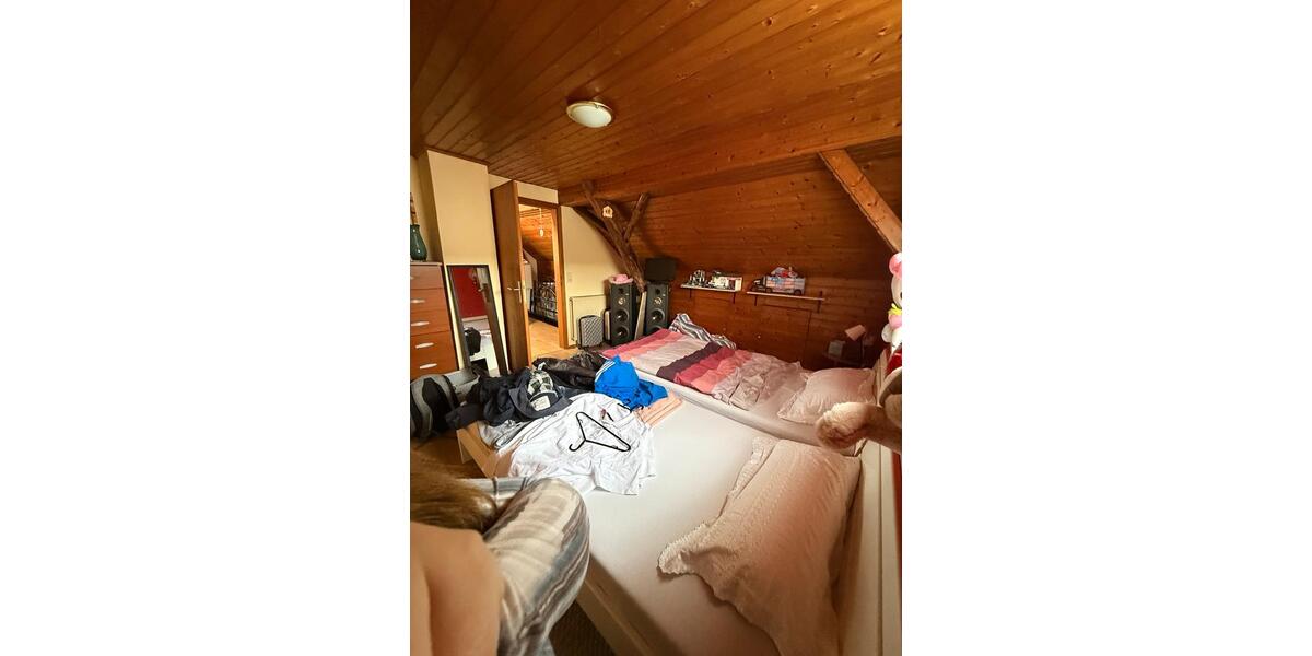 Reihenhaus Gückingen - 7 Zimmer, 180 m&sup2;, 280.000&euro; | Angebot:27066463