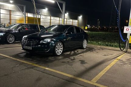 Opel Insignia 157.000 km 9.200 &euro; Koblenz 56076
