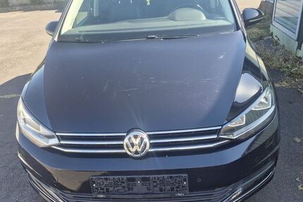 VW Touran 166.000 km 13.900 &euro; Diez 65582