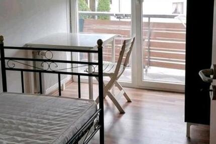 1 Zimmer in einer großen 8er Wohngemeinschaft in Mülheim-Kärlich 1 zimmer