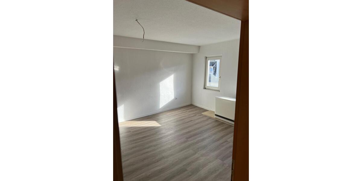 Neu Renovierte 2-Zimmer-Wohnung mitten in Holzappel 2 zimmer