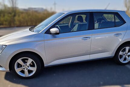 Skoda Fabia 33.302 km 10.700 &euro; Koblenz 56072