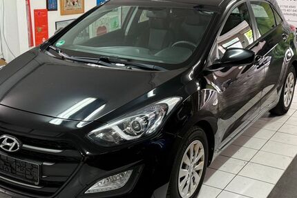 Hyundai i30 216.979 km 5.500 &euro; Mayen 56727