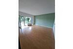 Helle 2-Zimmer Wohnung mit Garten