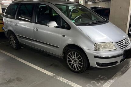 VW Sharan 252.300 km 4.100 € Oberhonnefeld-Gierend 56587