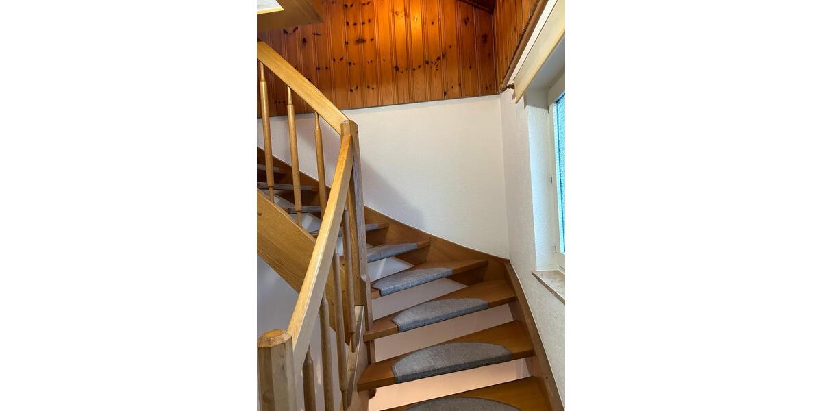 Dachgeschoßwohnung Bad Breisig - 2 Zimmer, 60 m&sup2;, 550&euro; | Angebot:25943993