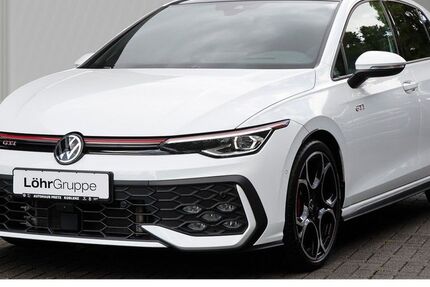 VW Golf 11.580 km 39.980 € Koblenz 56076